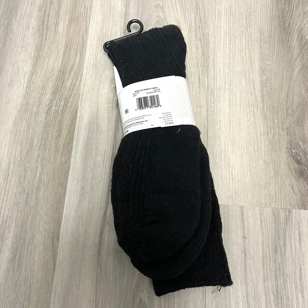 Muk Luks Black Cable Knit Recycled Plastic Knee‎ High Socks in One Size NWT